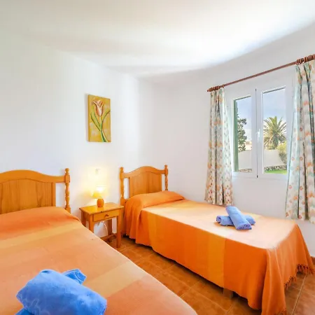 Holiday Los Delfines 2 * Cala'N Blanes (Menorca)